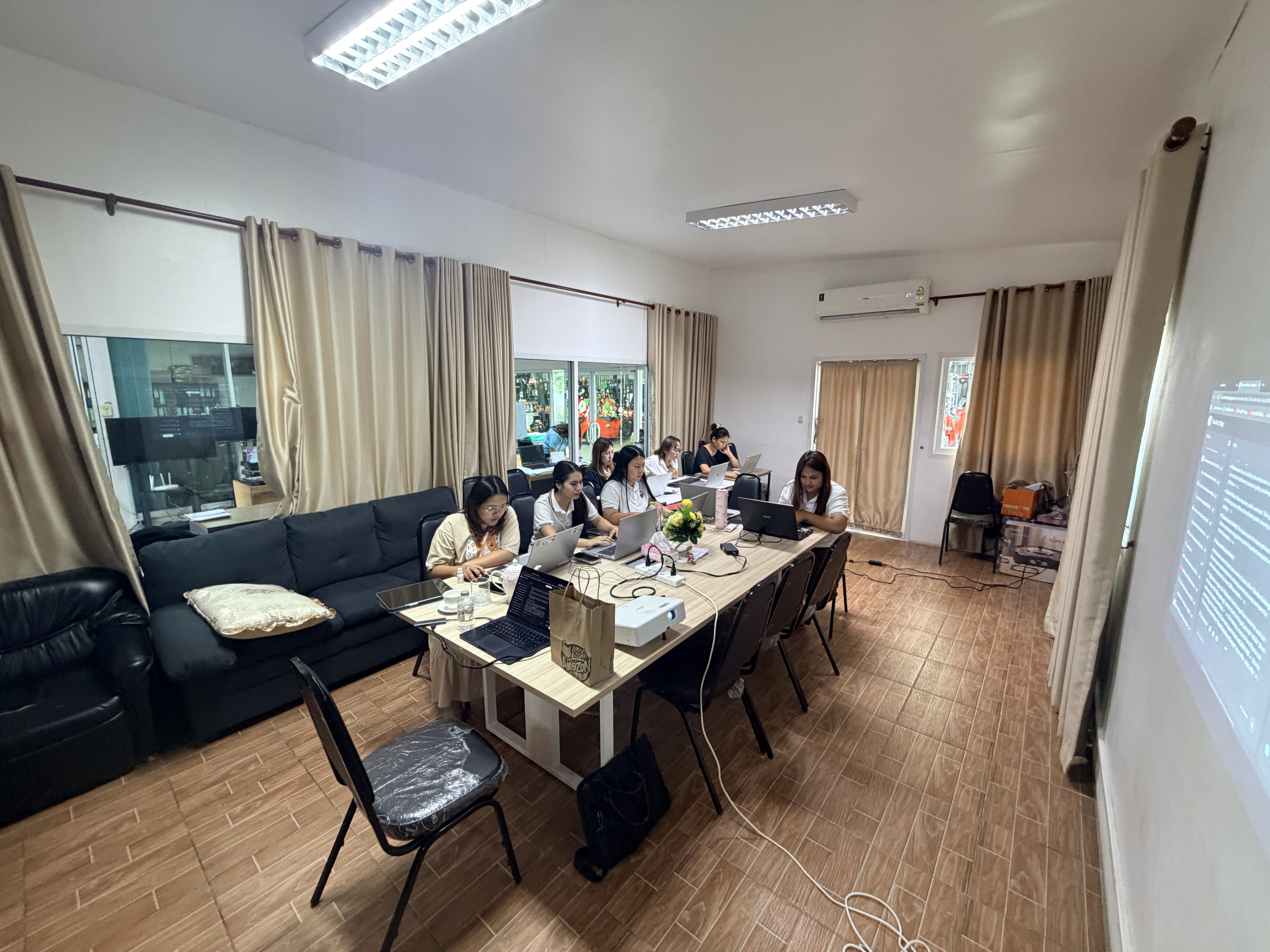 ปัน ณัฐพัชร์ สอน AI workshop
